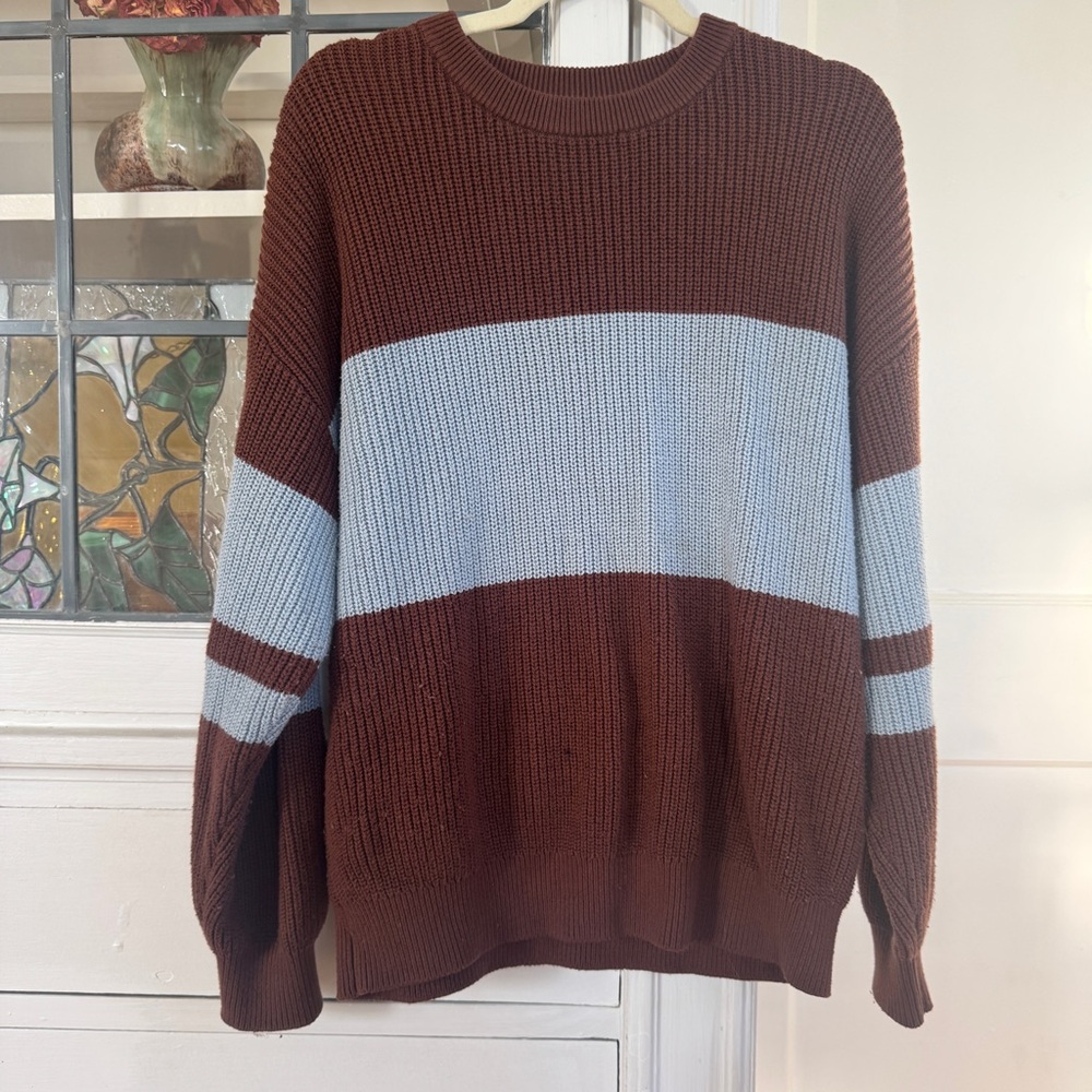 Aritzia Tna Women’s Century Sweater / Brown and Sky Blue
